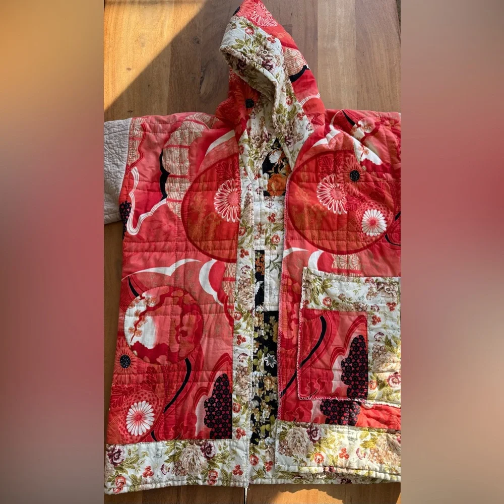 Floral Patchwork Quilted coat - Picture 7 of 8